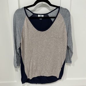 Old Navy 3/4 sleeve sweater. Tan front, grey sleeves, navy back